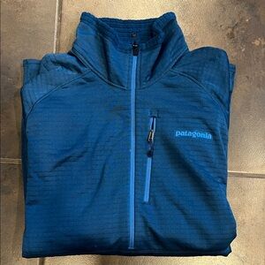 Patagonia Men's Deep Blue R1 1/4 pullover